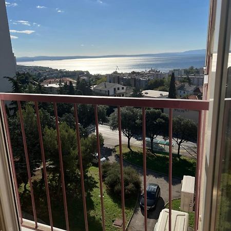 Apartment Ura Рийека Екстериор снимка