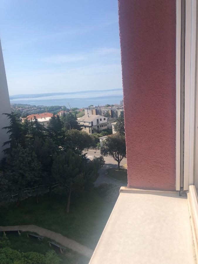 Apartment Ura Рийека Екстериор снимка