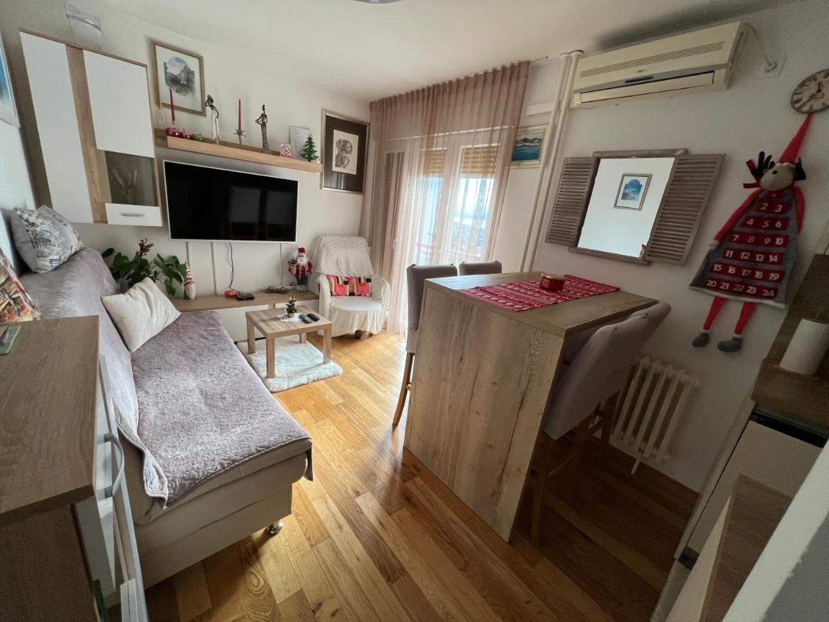 Apartment Ura Рийека Екстериор снимка